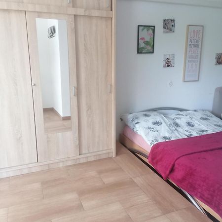 Ujkapu Sunshine Apartments Győr Eksteriør billede