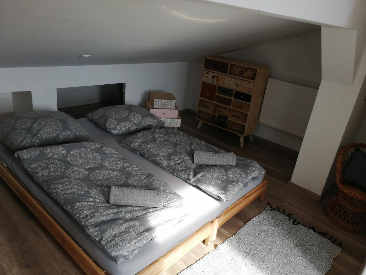 Ujkapu Sunshine Apartments Győr Eksteriør billede